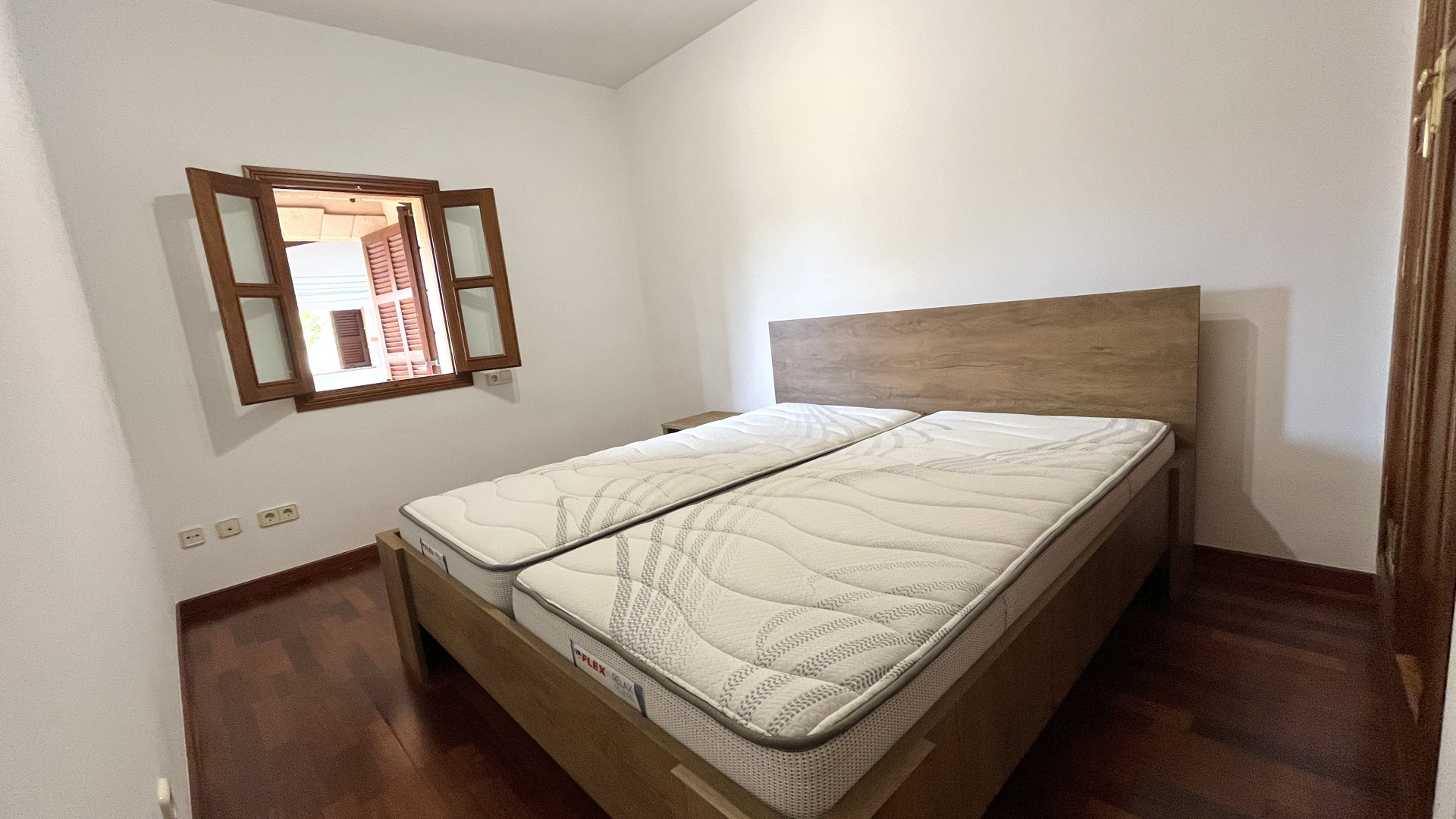 Villa in Manacor, Mallorca, Spain 3 bedrooms, 250 sq.m. No. 172042