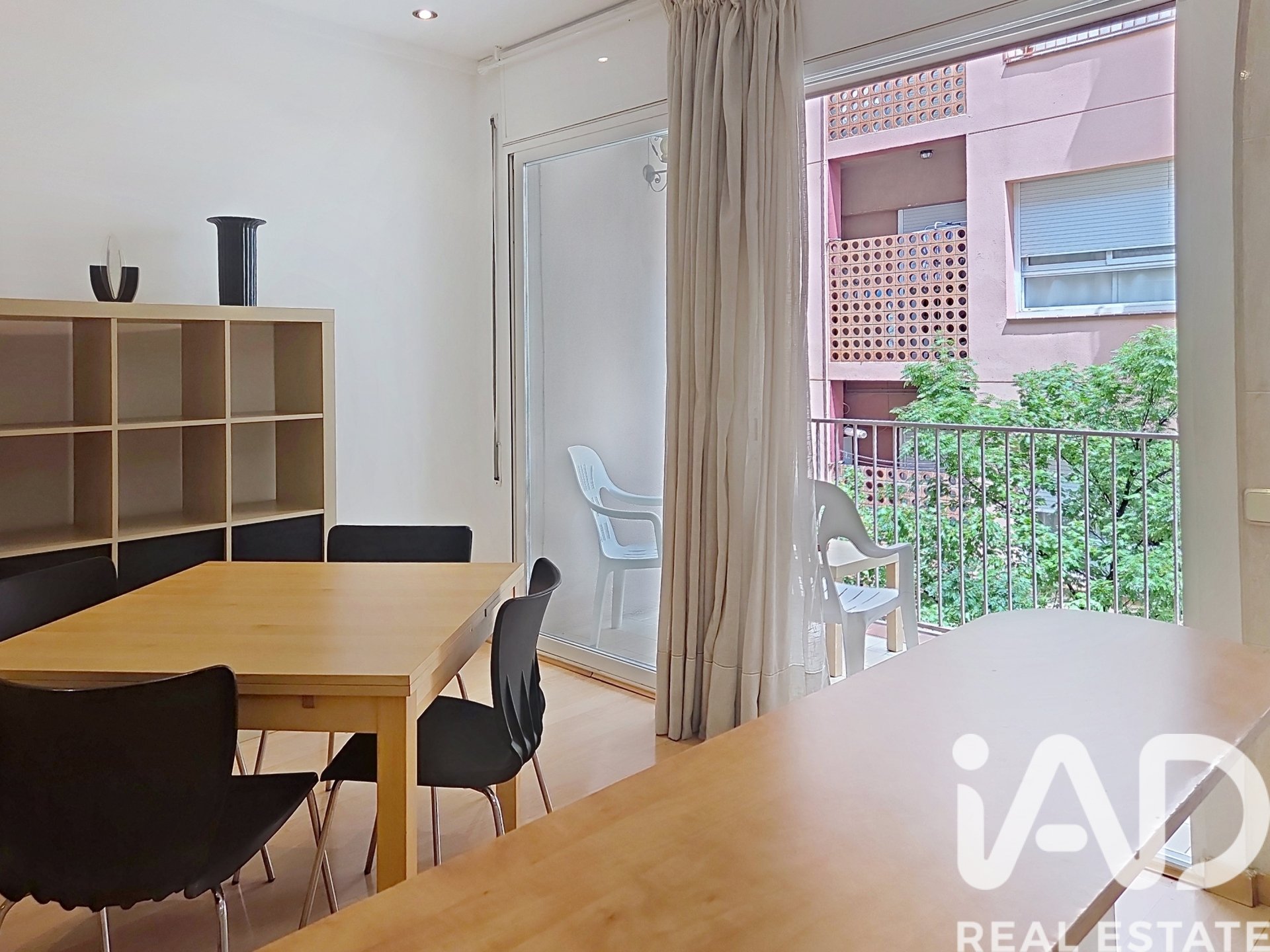 Wohnung in Barcelona, Spanien 3 Schlafzimmer, 88 m2 Nr. 172428