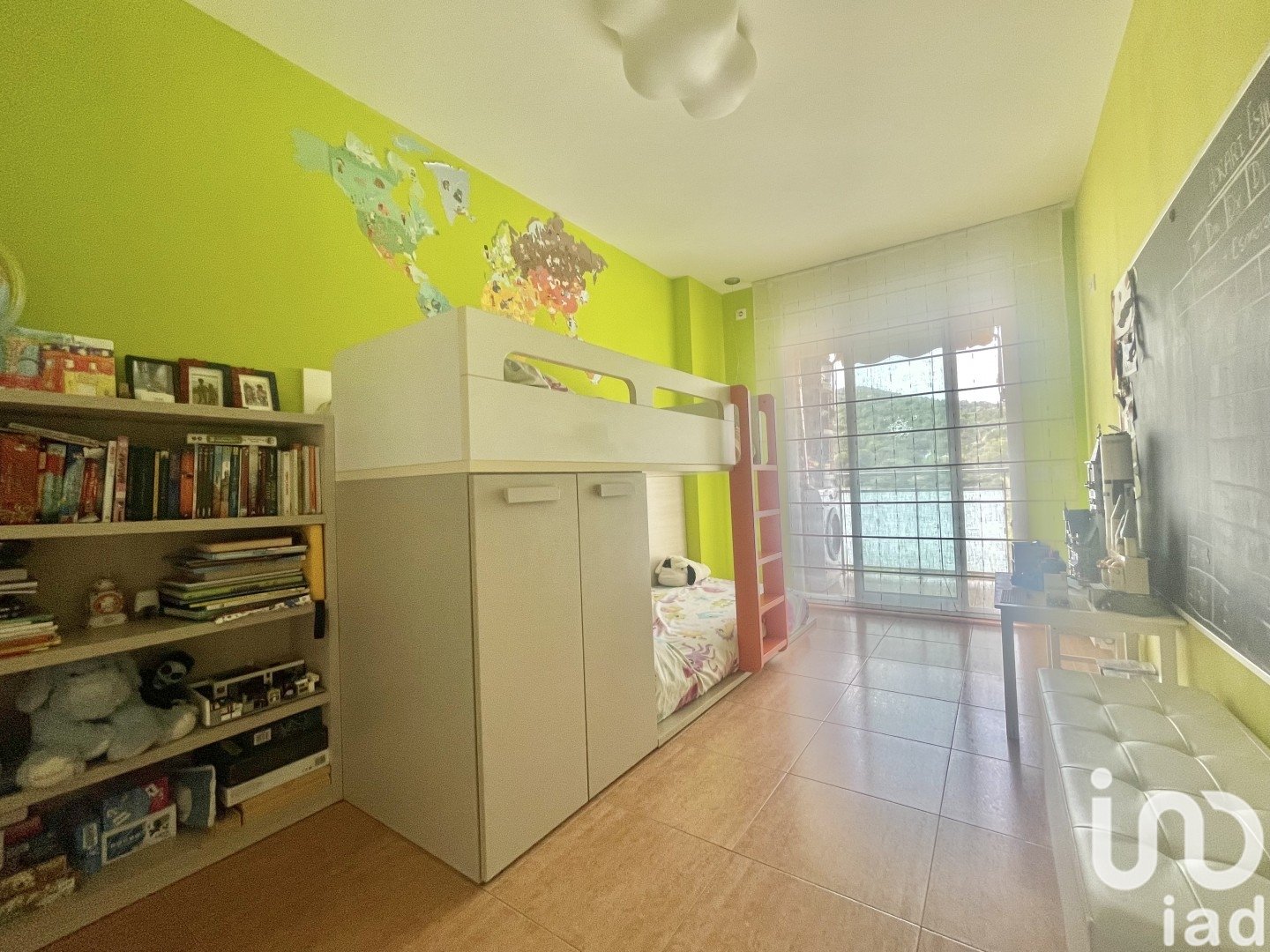Apartment in Malgrat de Mar, Barcelona, Spain 3 bedrooms, 135 sq.m. No. 153910