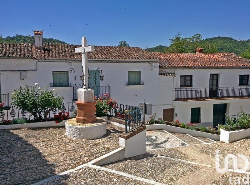 Land plot in Galaroza, Huelva, Spain 400 sq.m. No. 153908