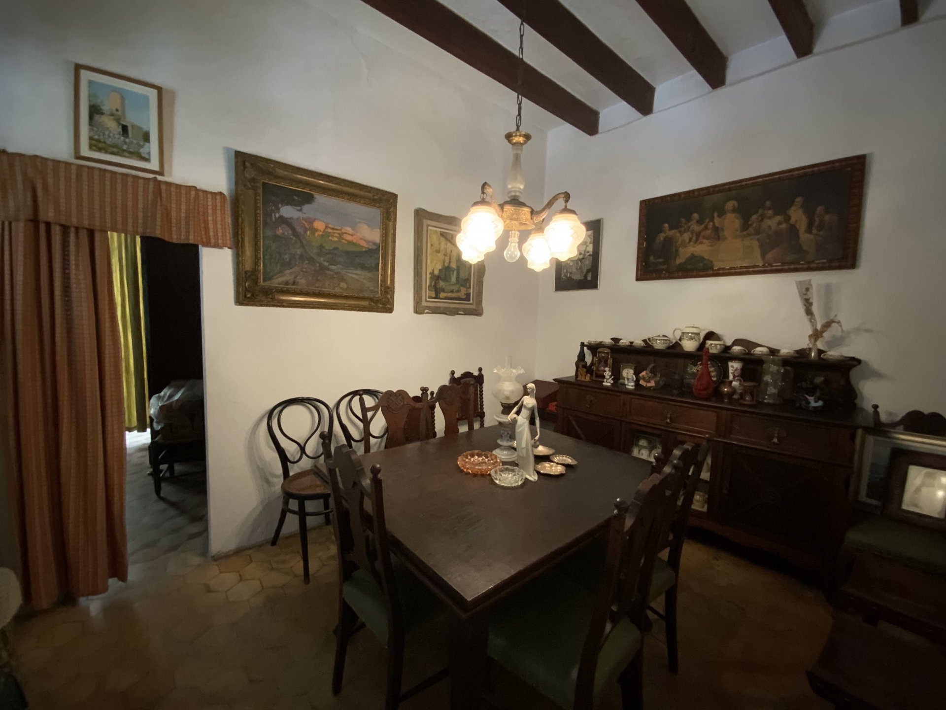 Radhus i Manacor, Mallorca, Spanien 8 sovrum, 600 kvm. Nr. 111844