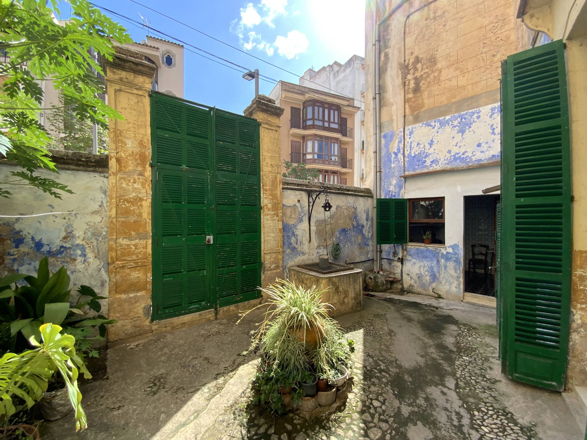 Radhus i Manacor, Mallorca, Spanien 8 sovrum, 600 kvm. Nr. 111844