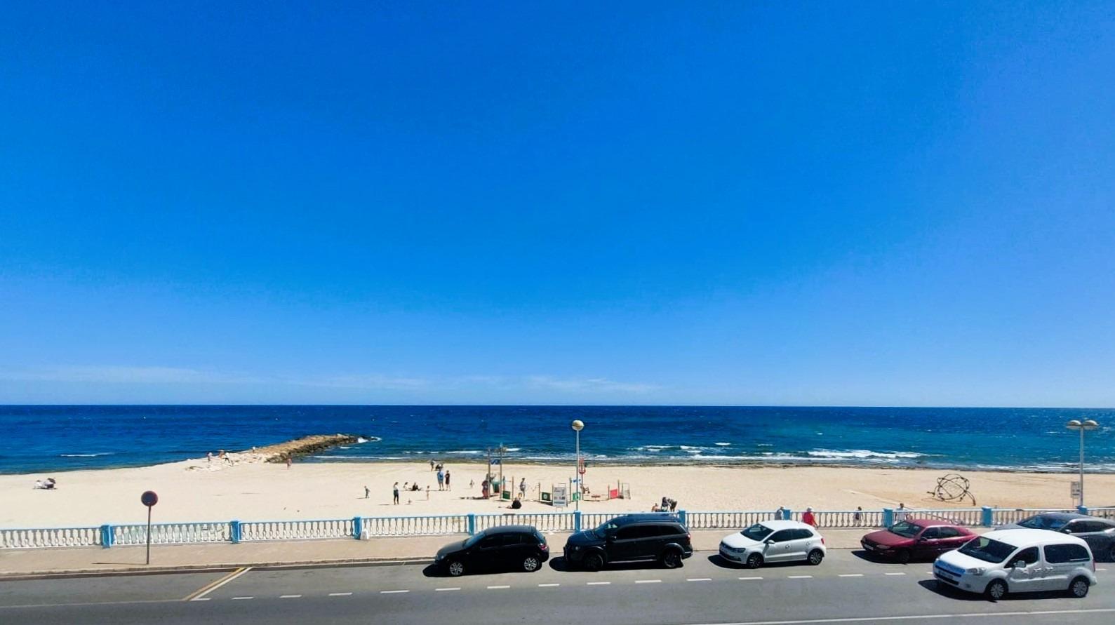 Wohnung in Torrevieja, Alicante, Spanien 4 Schlafzimmer, 176 m2 Nr. 165362