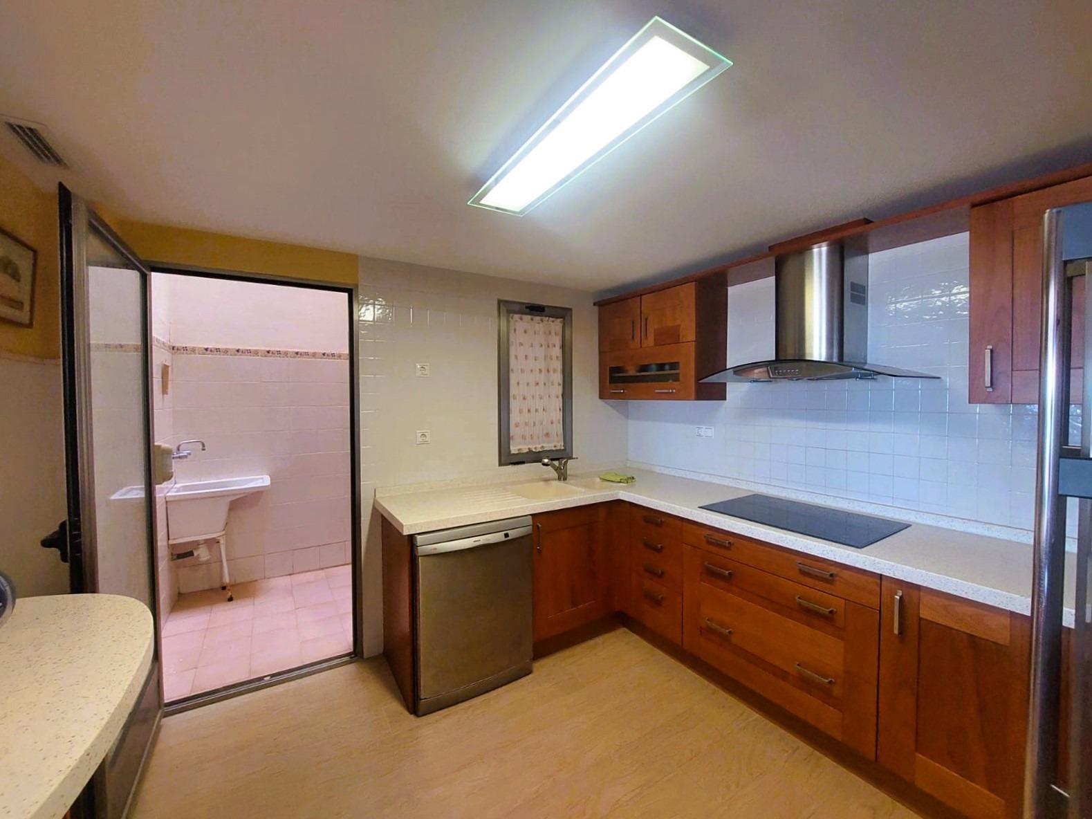 Wohnung in Torrevieja, Alicante, Spanien 4 Schlafzimmer, 176 m2 Nr. 165362