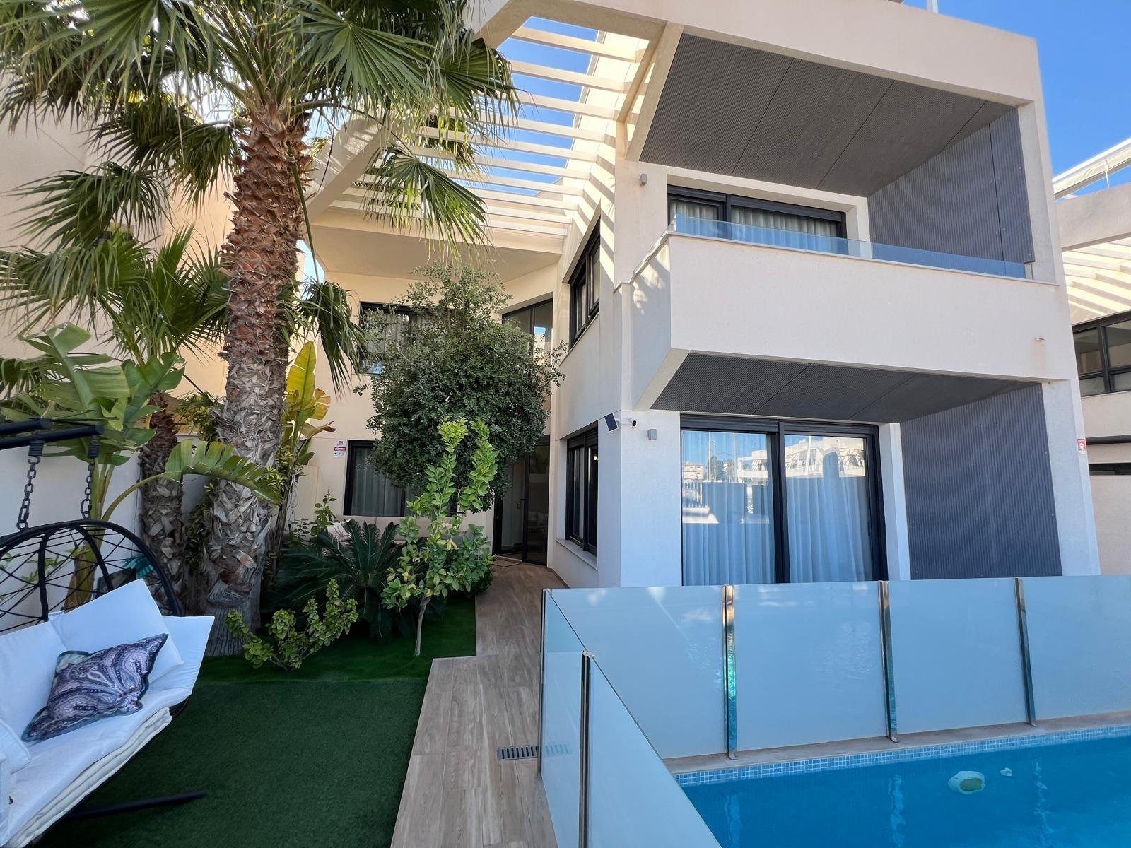 Villa à La Veleta, Alicante, Espagne 3 chambres, 140 m2 No. 165356