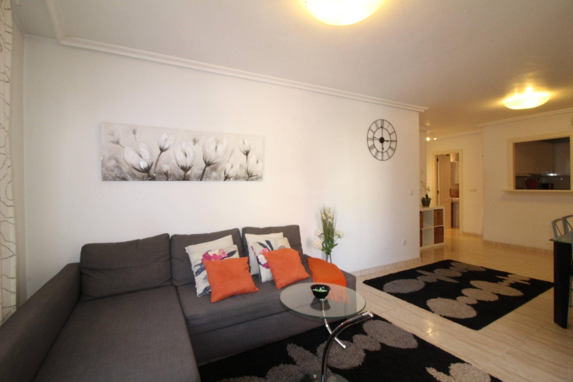 Apartment à Torrevieja, Alicante, Espagne 2 chambres, 67 m2 No. 184249
