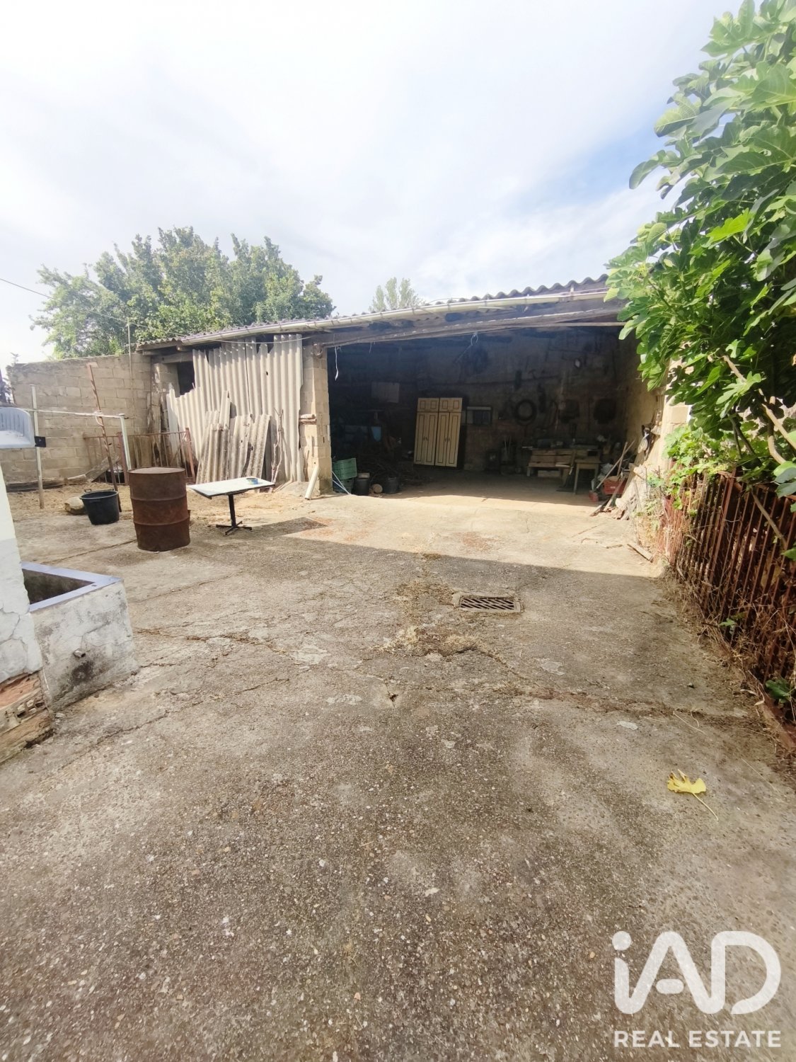 Villa in Vegaquemada, Leon, Spain 5 bedrooms, 156 sq.m. No. 195096