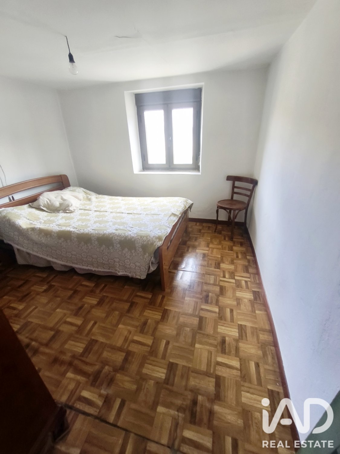 Villa in Vegaquemada, Leon, Spain 5 bedrooms, 156 sq.m. No. 195096