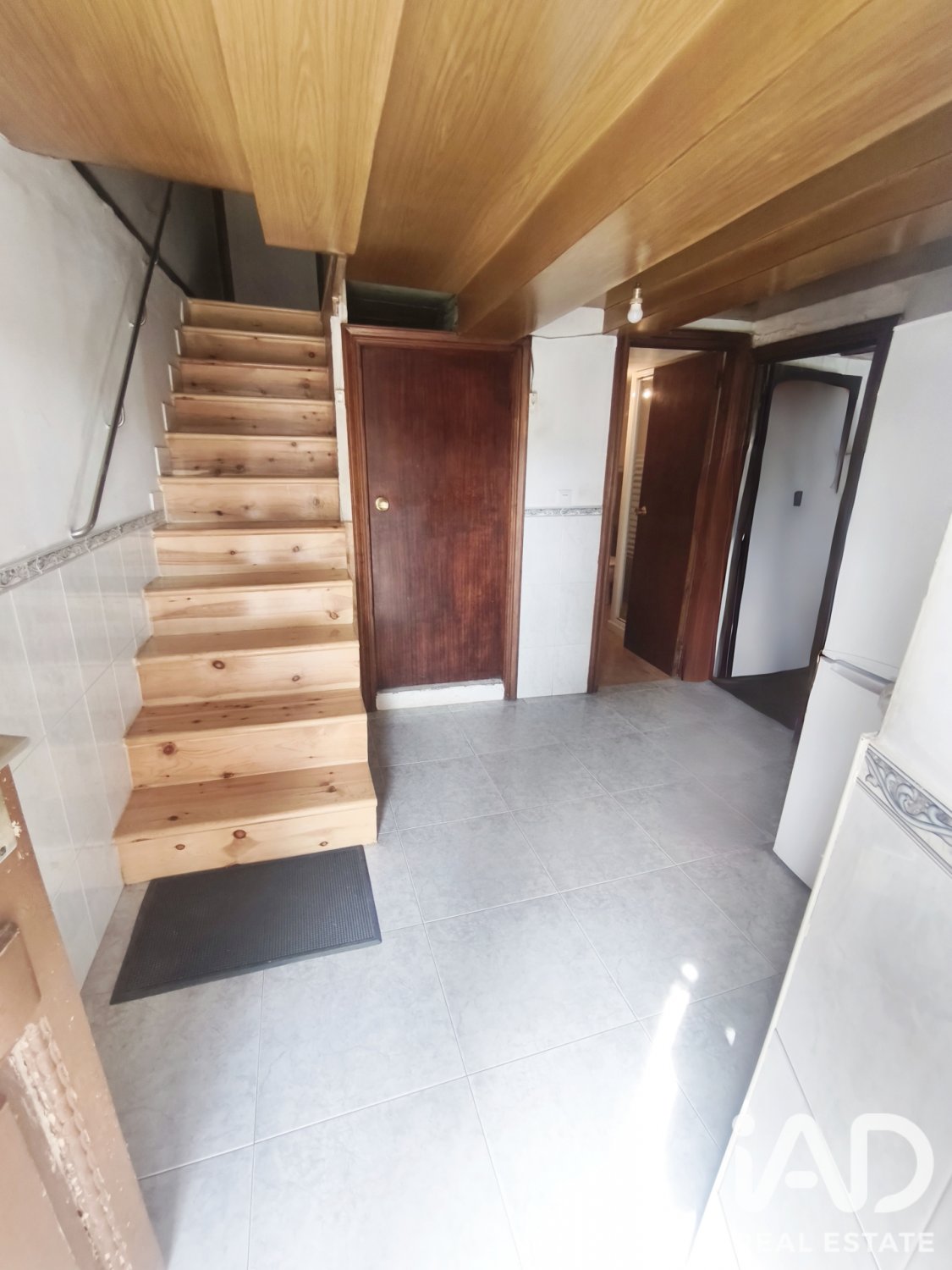 Villa in Vegaquemada, Leon, Spain 5 bedrooms, 156 sq.m. No. 195096