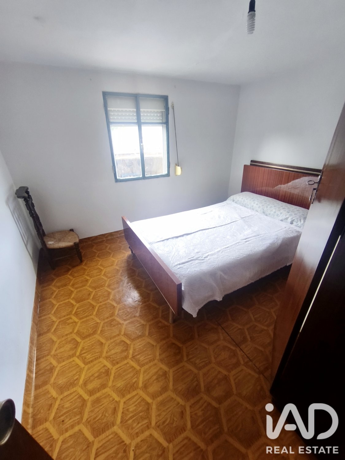 Villa in Vegaquemada, Leon, Spain 5 bedrooms, 156 sq.m. No. 195096
