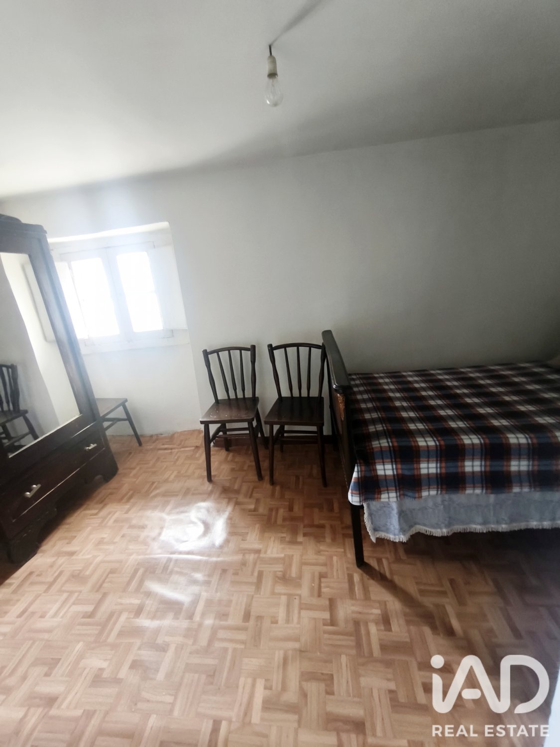 Villa in Vegaquemada, Leon, Spain 5 bedrooms, 156 sq.m. No. 195096