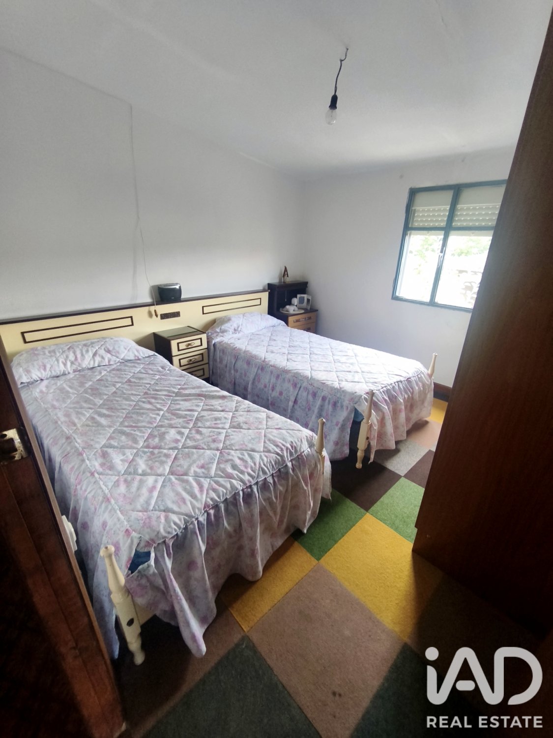 Villa in Vegaquemada, Leon, Spain 5 bedrooms, 156 sq.m. No. 195096