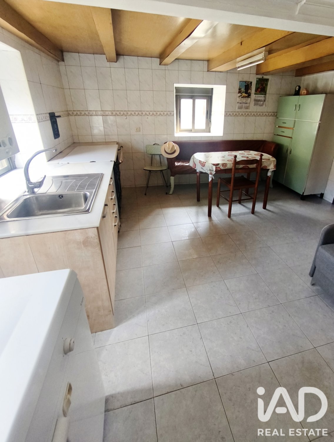 Villa in Vegaquemada, Leon, Spain 5 bedrooms, 156 sq.m. No. 195096
