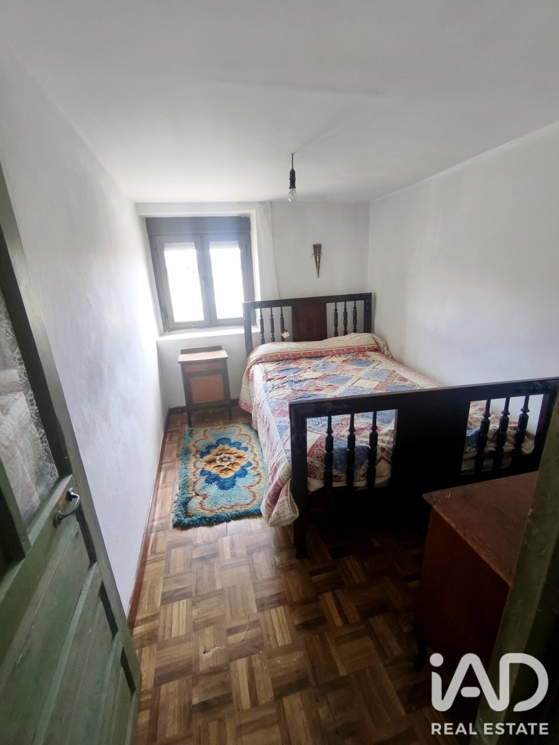 Villa in Vegaquemada, Leon, Spain 5 bedrooms, 156 sq.m. No. 195096