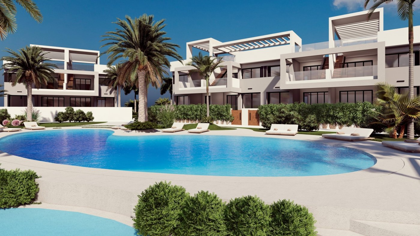 Bungalow i Los Balcones, Alicante, Spanien 2 sovrum, 131 kvm. Nr. 75787