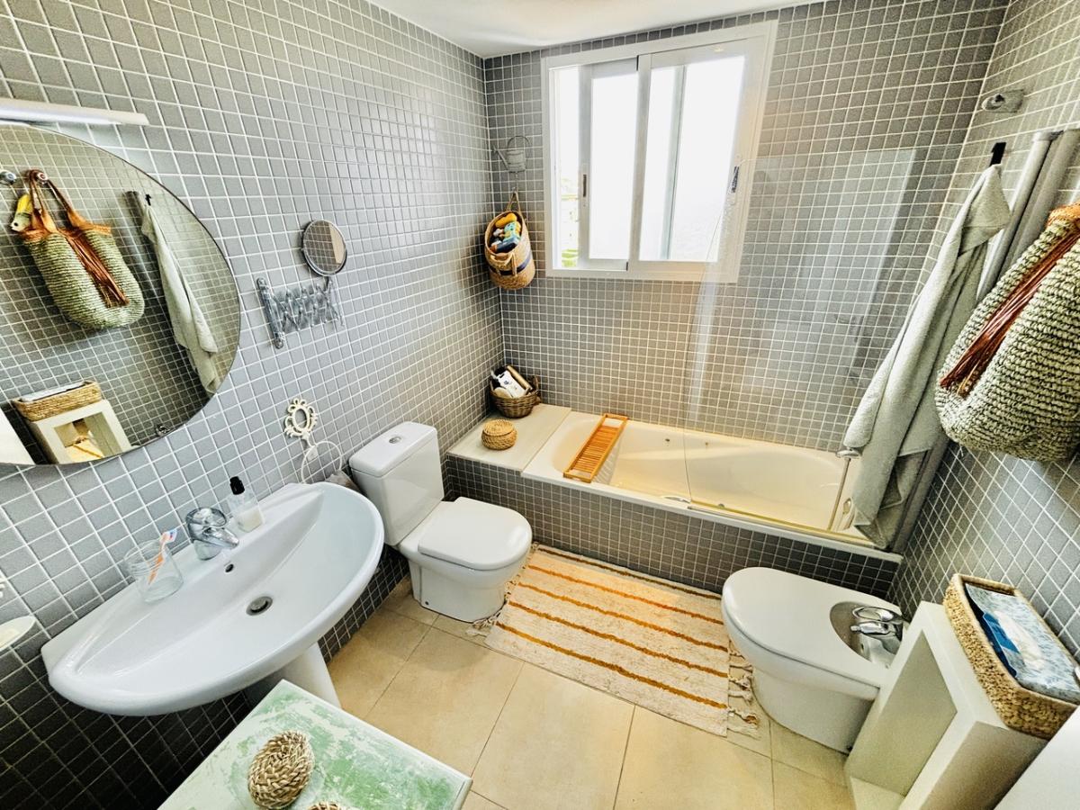 Apartamento en Jávea, Alicante, España 2 dormitorios, 125 m2 No. 149124
