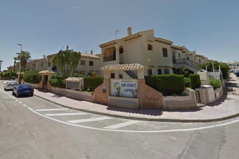Apartamento en Torrevieja, Alicante, España 2 dormitorios, 65 m2 No. 149119
