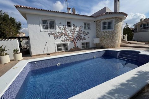 Huvila Benijofar, Alicante, Espanja 4 makuuhuonetta,  No. 149122
