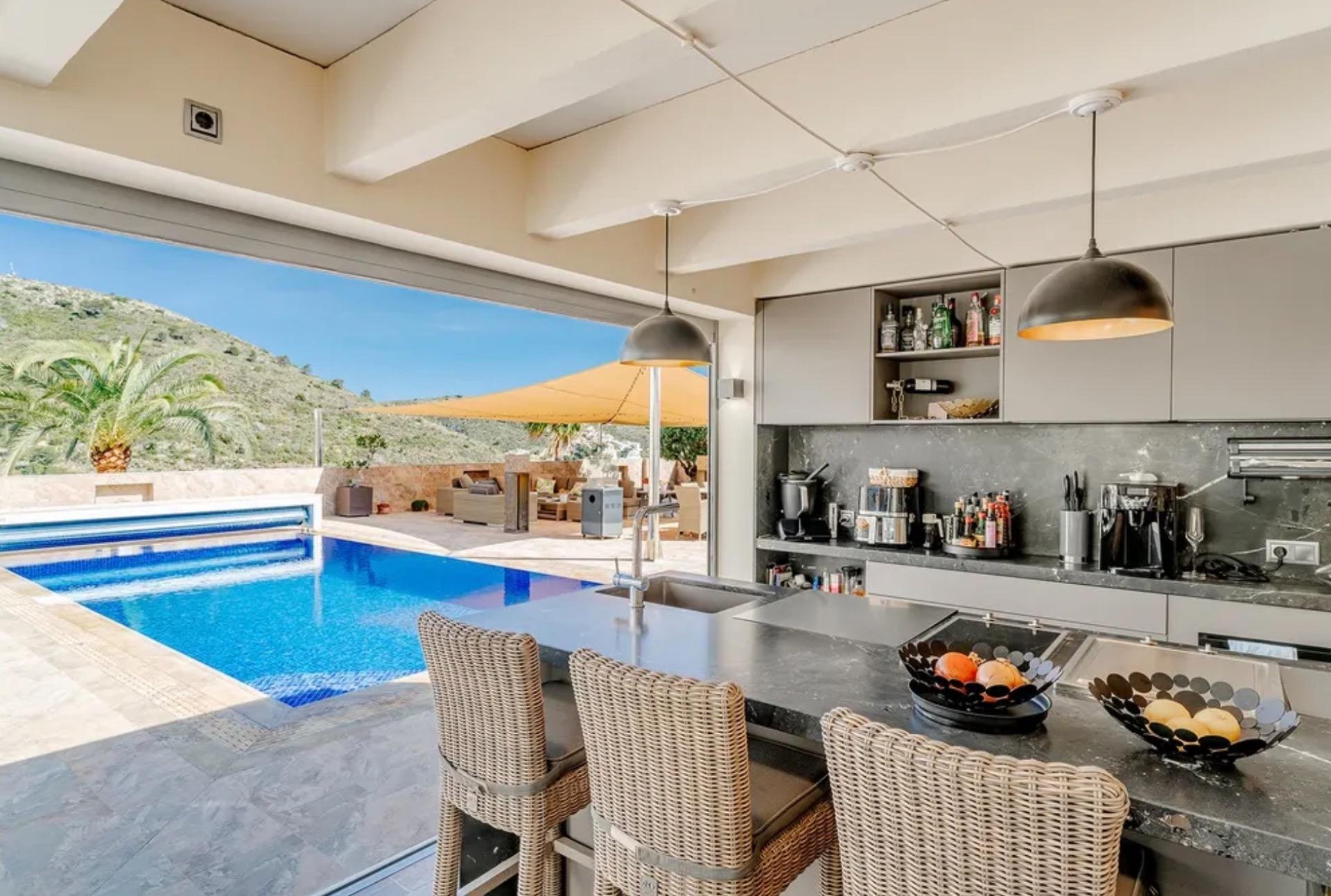 Huvila Moraira, Alicante, Espanja 247 m2 No. 179296