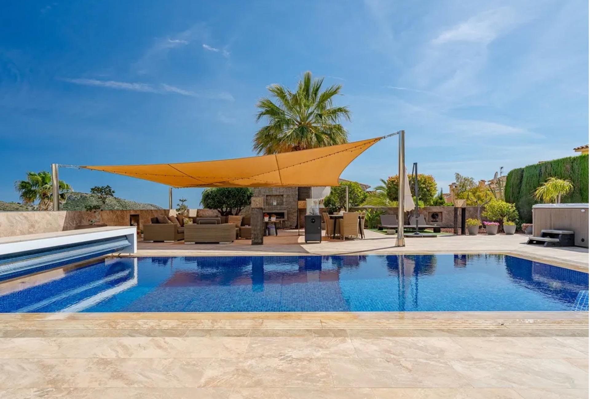 Huvila Moraira, Alicante, Espanja 247 m2 No. 179296