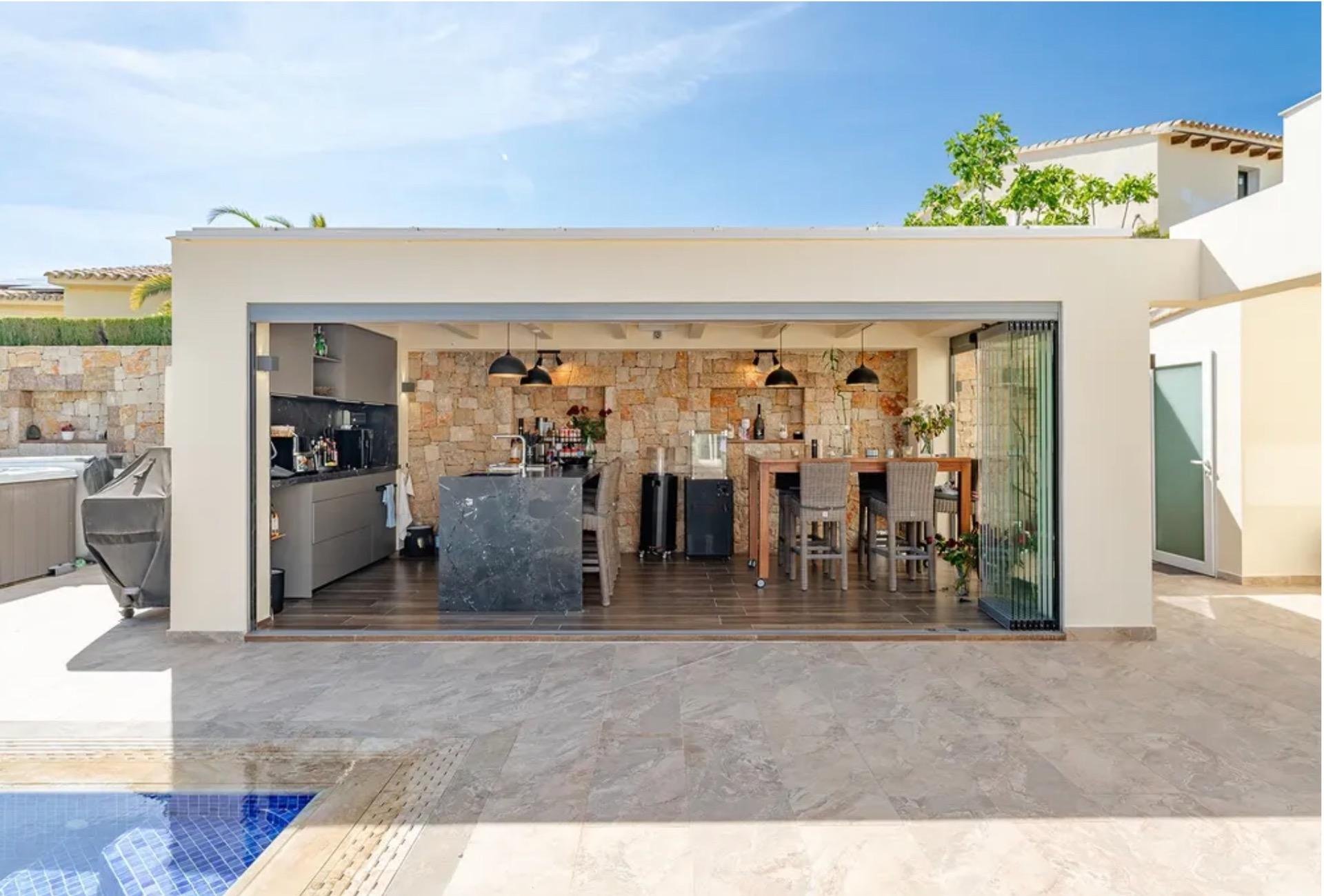 Huvila Moraira, Alicante, Espanja 247 m2 No. 179296
