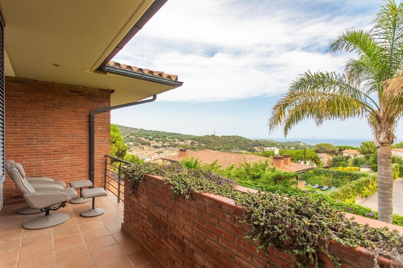 House in Sant Andreu de Llavaneres, Barcelona, Spain 5 bedrooms,  No. 140798