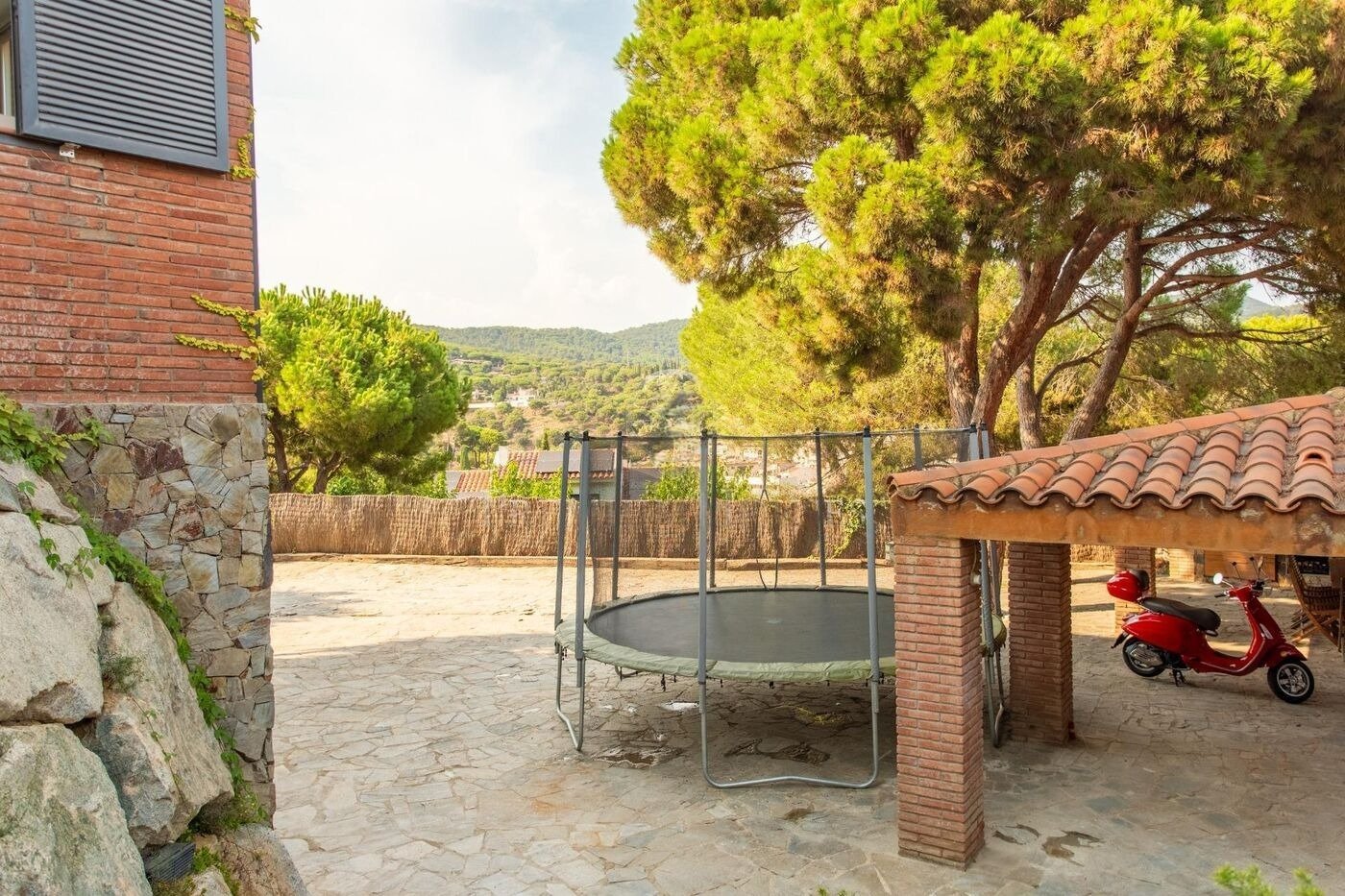 House in Sant Andreu de Llavaneres, Barcelona, Spain 5 bedrooms,  No. 140798