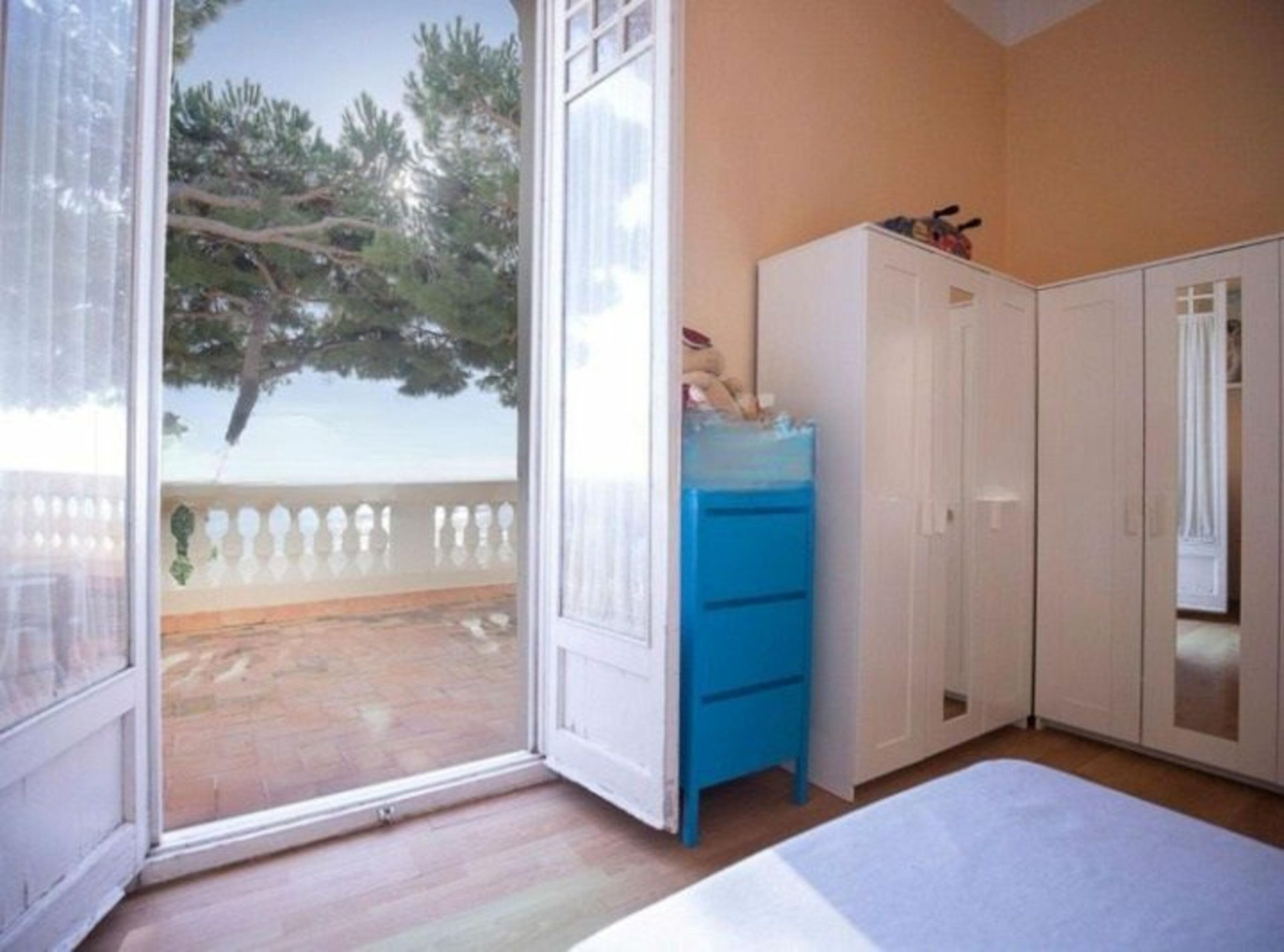 House in Sant Vicenc De Montalt, Barcelona, Spain 9 bedrooms, 1600 sq.m. No. 140794