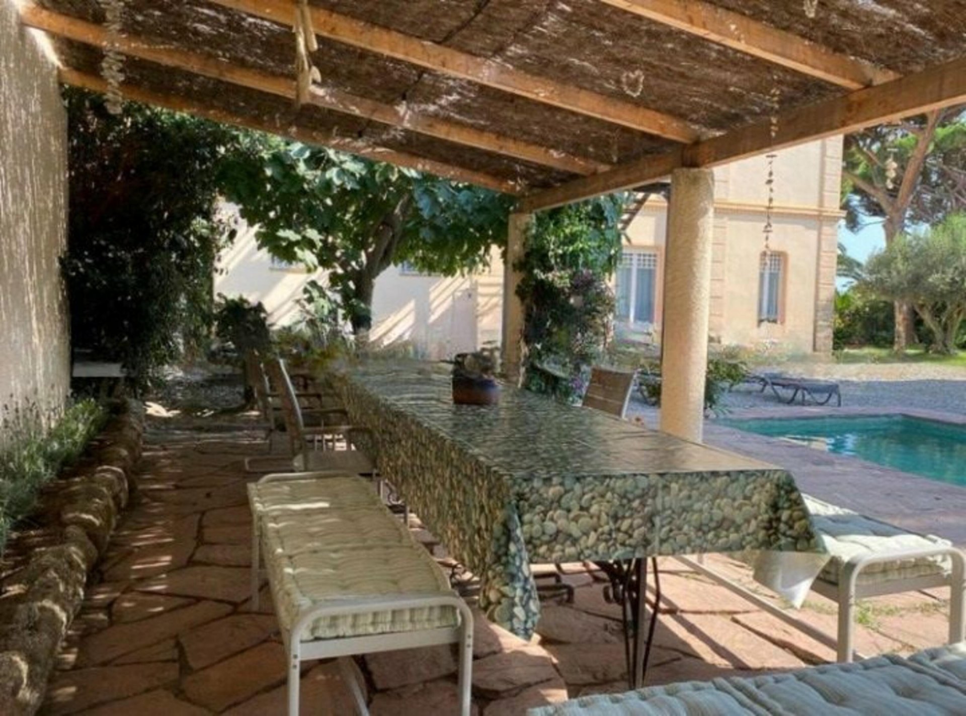 House in Sant Vicenc De Montalt, Barcelona, Spain 9 bedrooms, 1600 sq.m. No. 140794