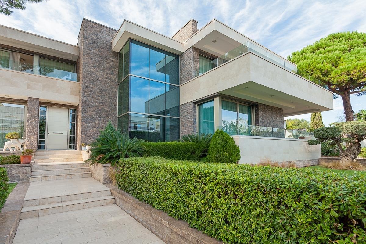 Casa a Platja D'aro, Girona, Spagna 4 camere da letto, 1050 mq. N° 140828