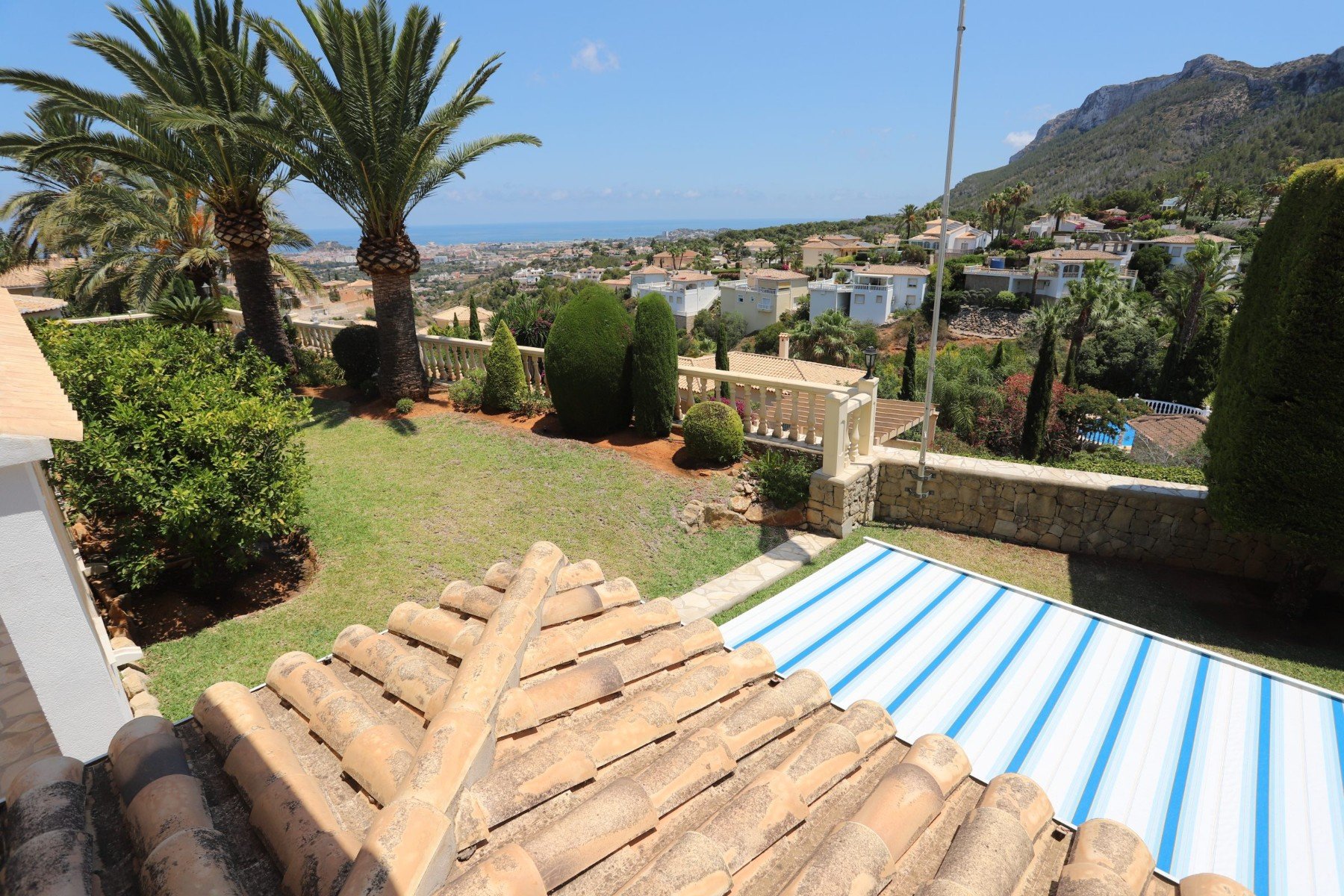 Villa Denia, Alicante, Spānijā 6 istabas, 390 m2 Nr. 195917