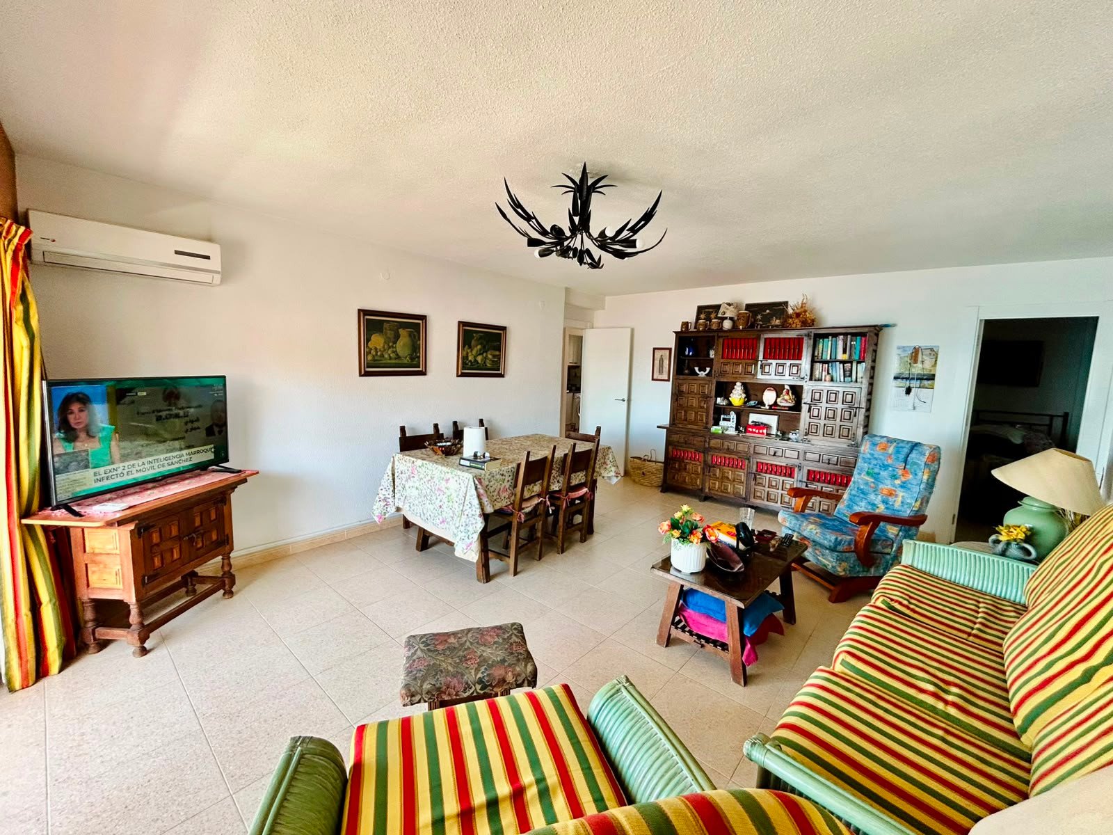 Apartamento en Torrevieja, Alicante, España 3 dormitorios, 93 m2 No. 195970