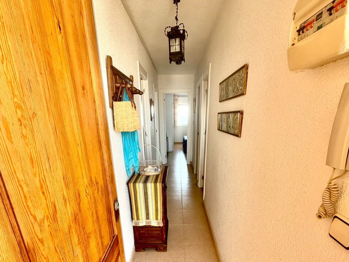 Apartamento en Torrevieja, Alicante, España 3 dormitorios, 93 m2 No. 195970