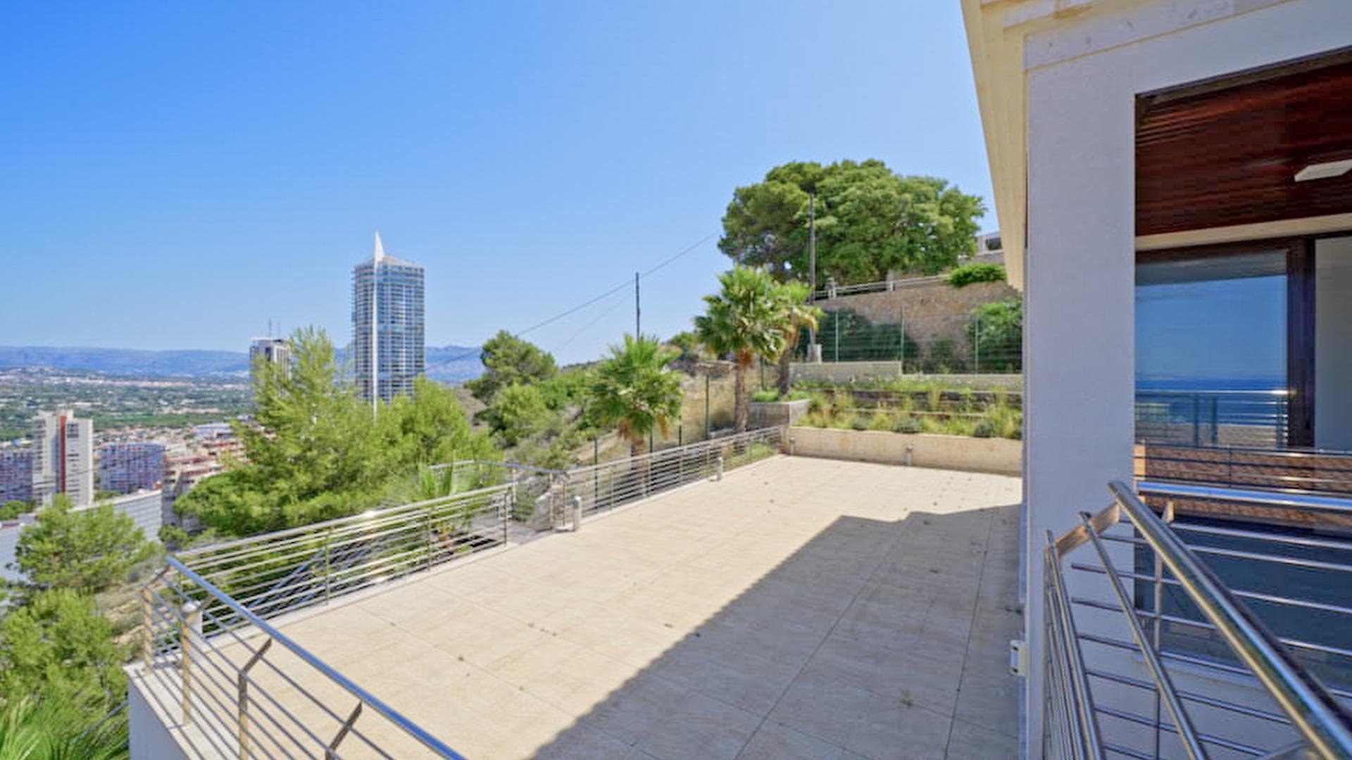 Apartment à Benidorm, Alicante, Espagne 4 chambres, 900 m2 No. 165242