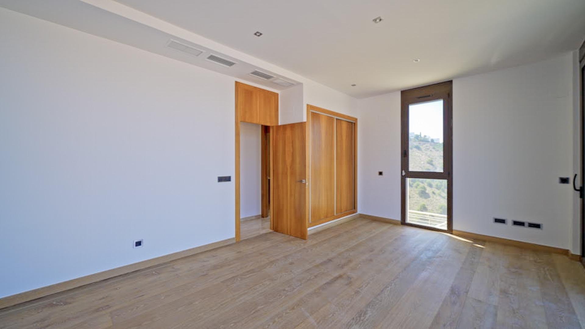 Apartment à Benidorm, Alicante, Espagne 4 chambres, 900 m2 No. 165242