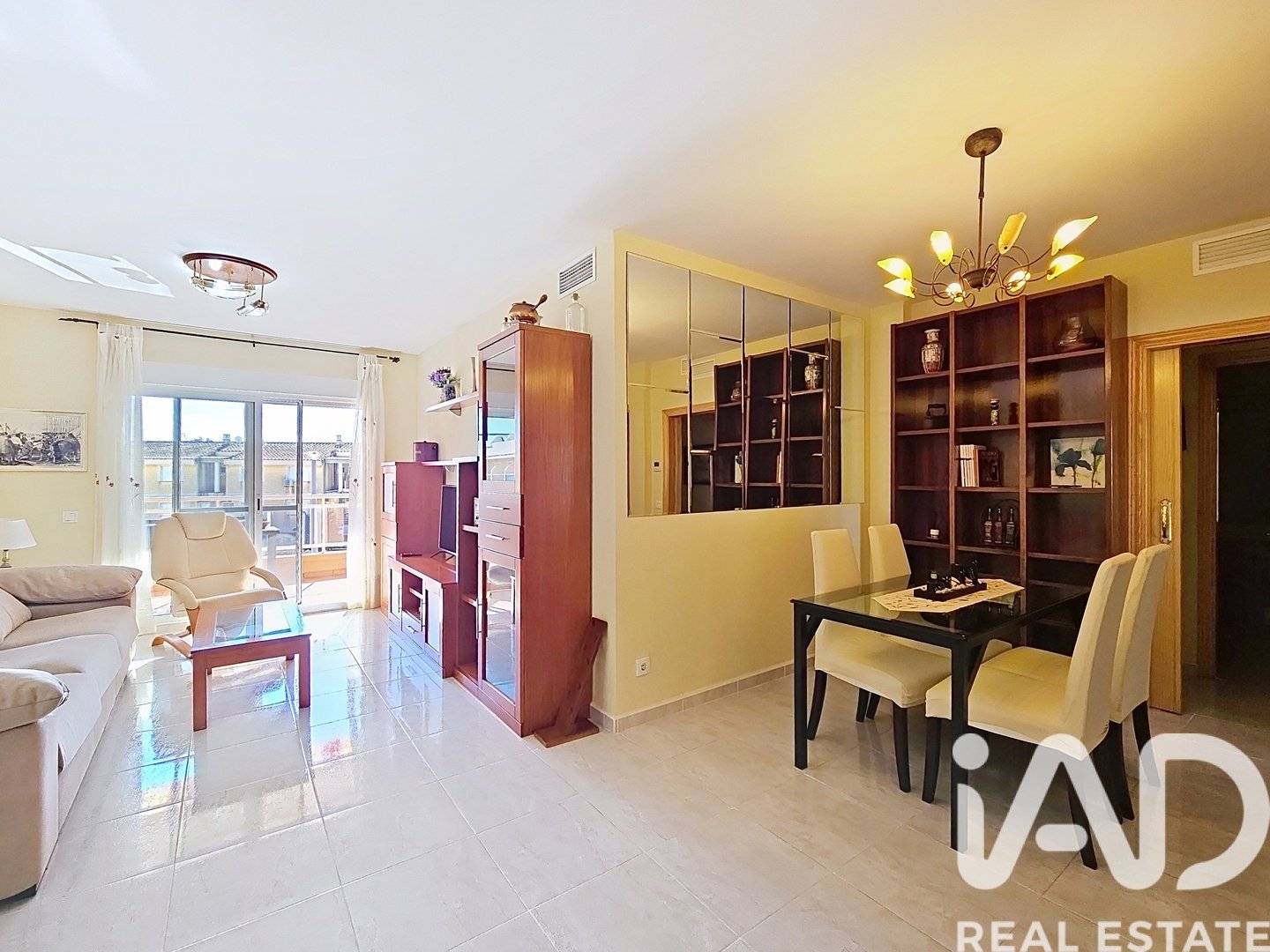 Apartment in Miramar, Valencia, Spain 3 bedrooms, 210 sq.m. No. 152831