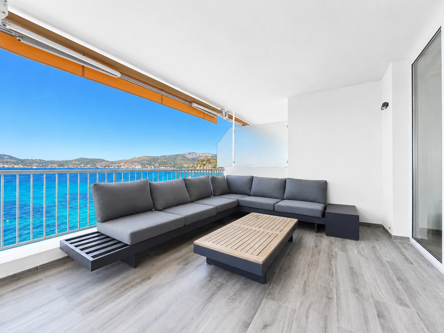 Huoneisto Santa Ponsa, Mallorca, Espanja 3 makuuhuonetta, 100 m2 No. 180975
