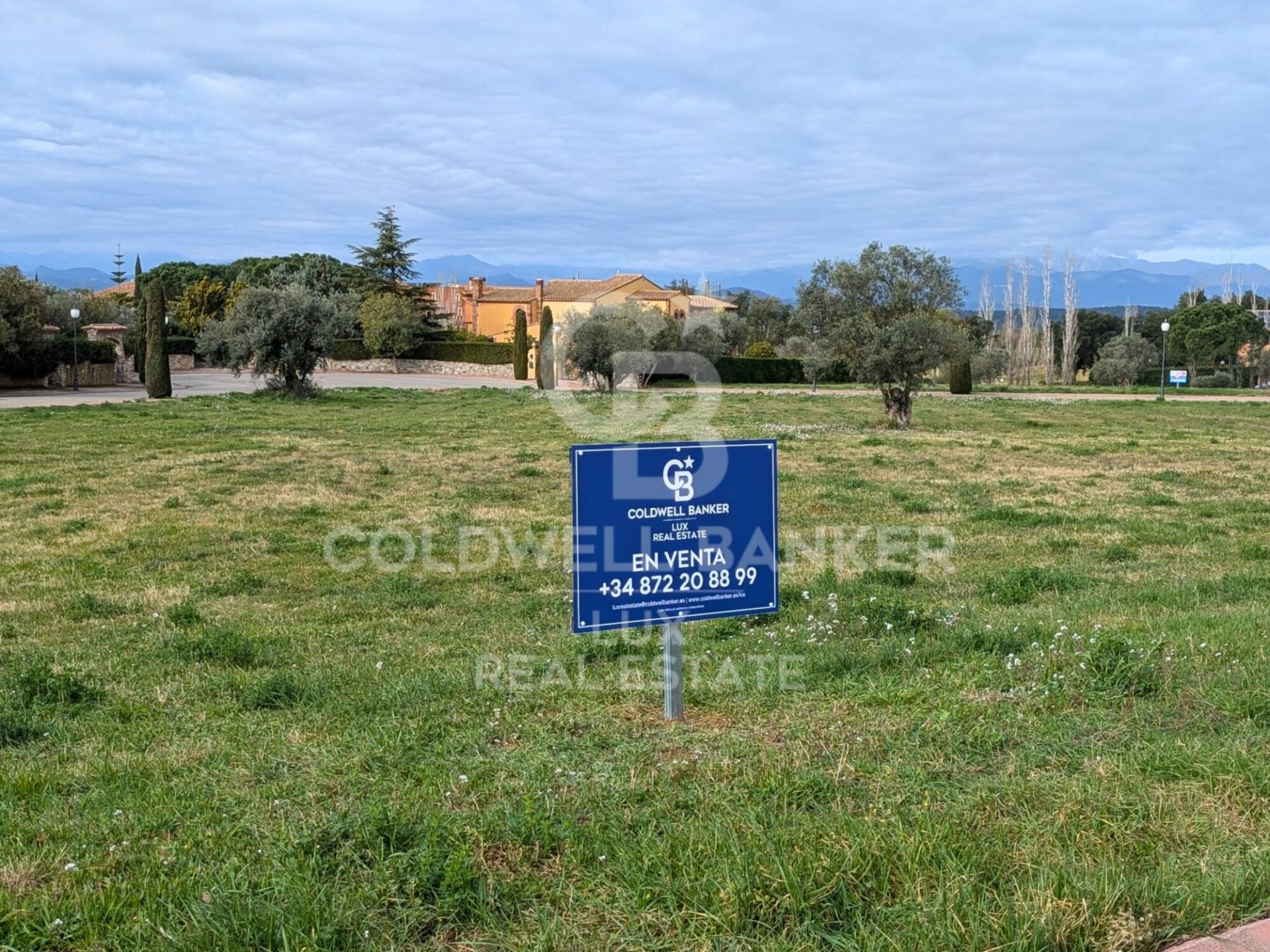 Zemes gabals Peralada, Girona, Spānijā 5728 m2 Nr. 159537