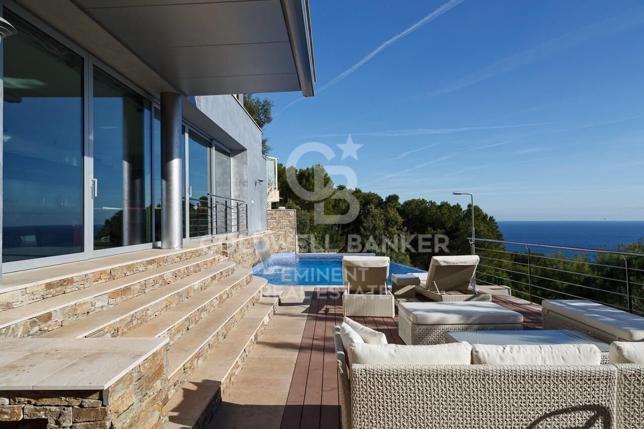Villa en Palafrugell, Gerona, España 4 dormitorios, 440 m2 No. 159535