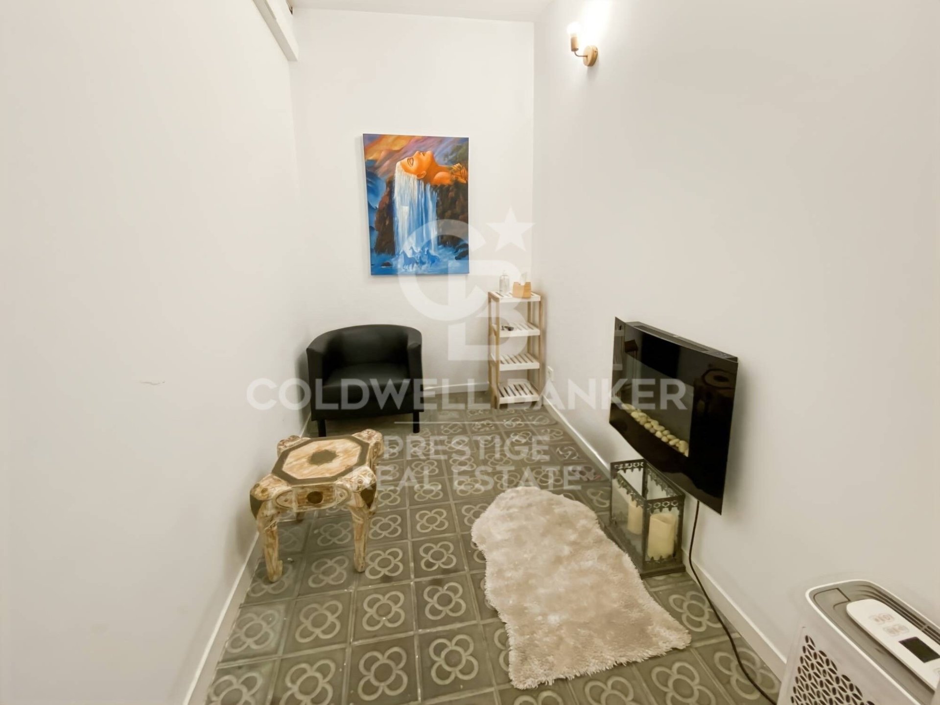 Commercial property à Barcelona, Espagne 153 m2 No. 159532