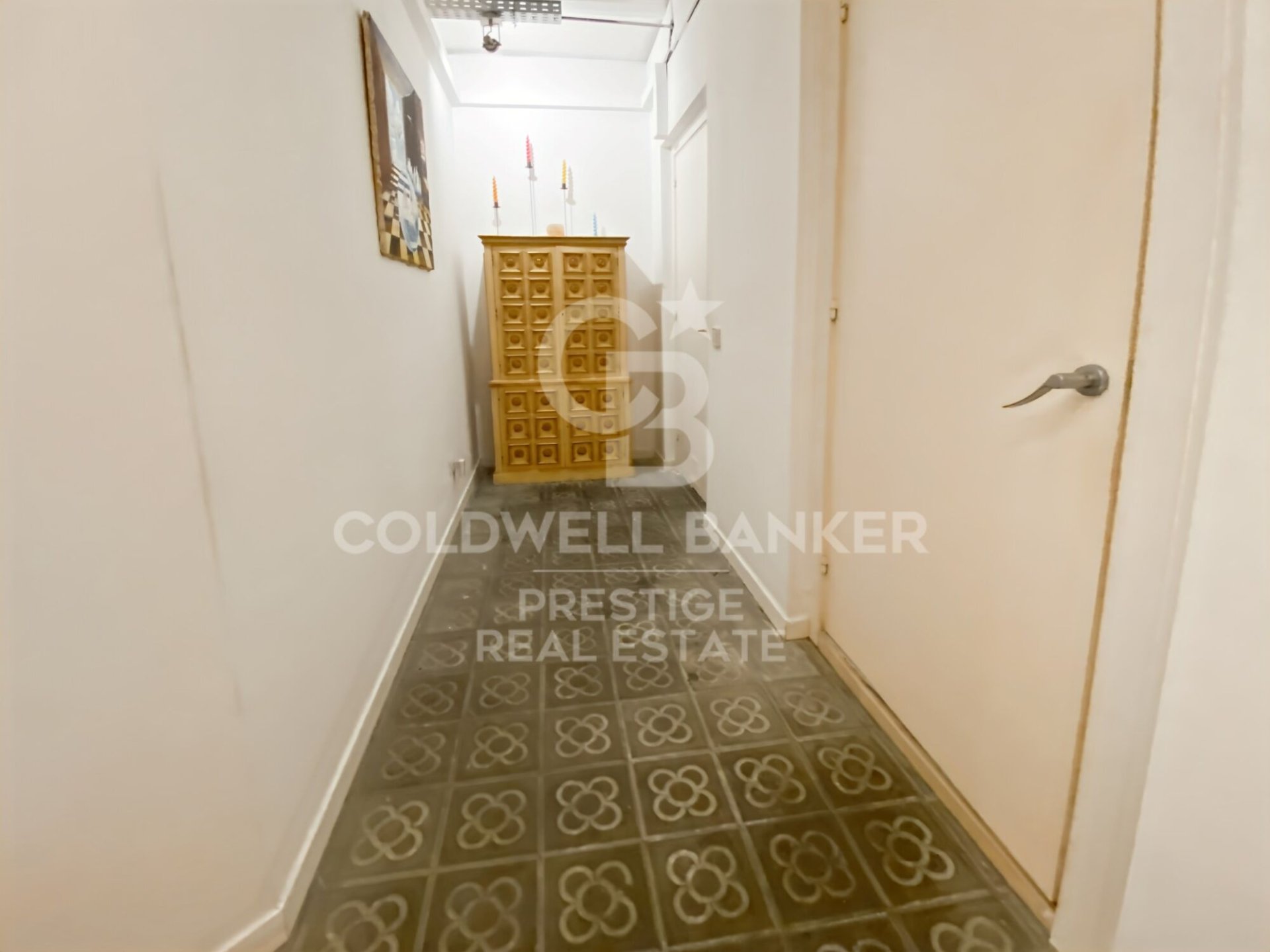 Commercial property à Barcelona, Espagne 153 m2 No. 159532