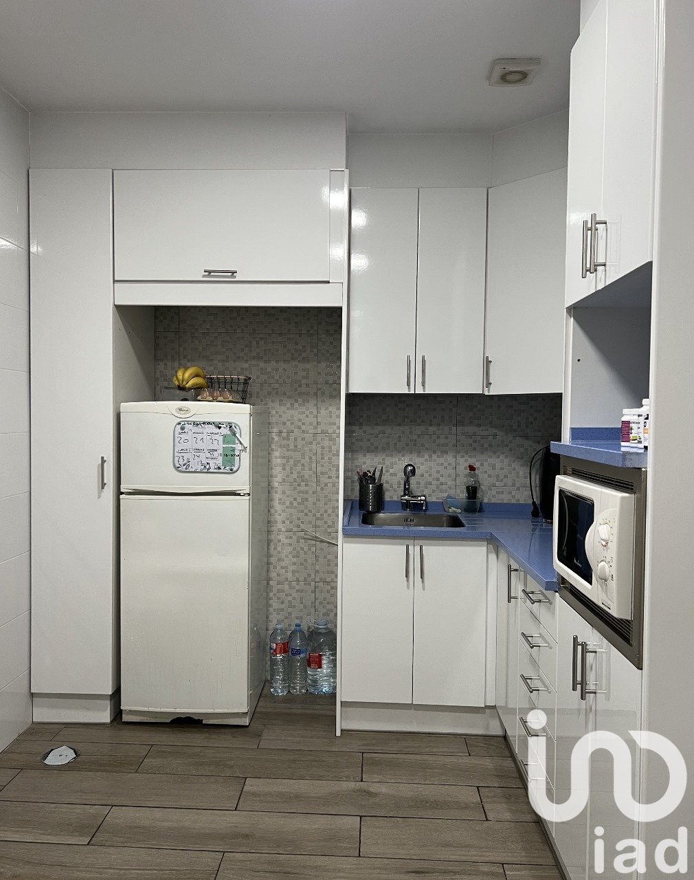 Commercial property à Alcala de Henares, Madrid, Espagne 452 m2 No. 152953