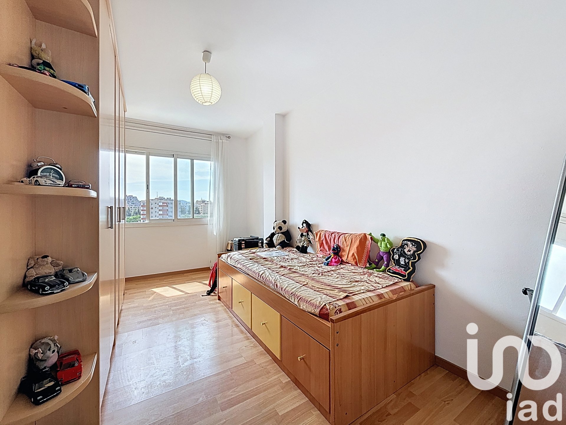 Tvåvåningslägenhet i Vilafranca Del Penedes, Barcelona, Spanien 2 sovrum, 93 kvm. Nr. 173346