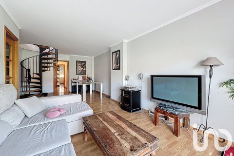 Duplex a Vilafranca Del Penedes, Barcelona, Spagna 2 camere da letto, 93 mq. N° 173346