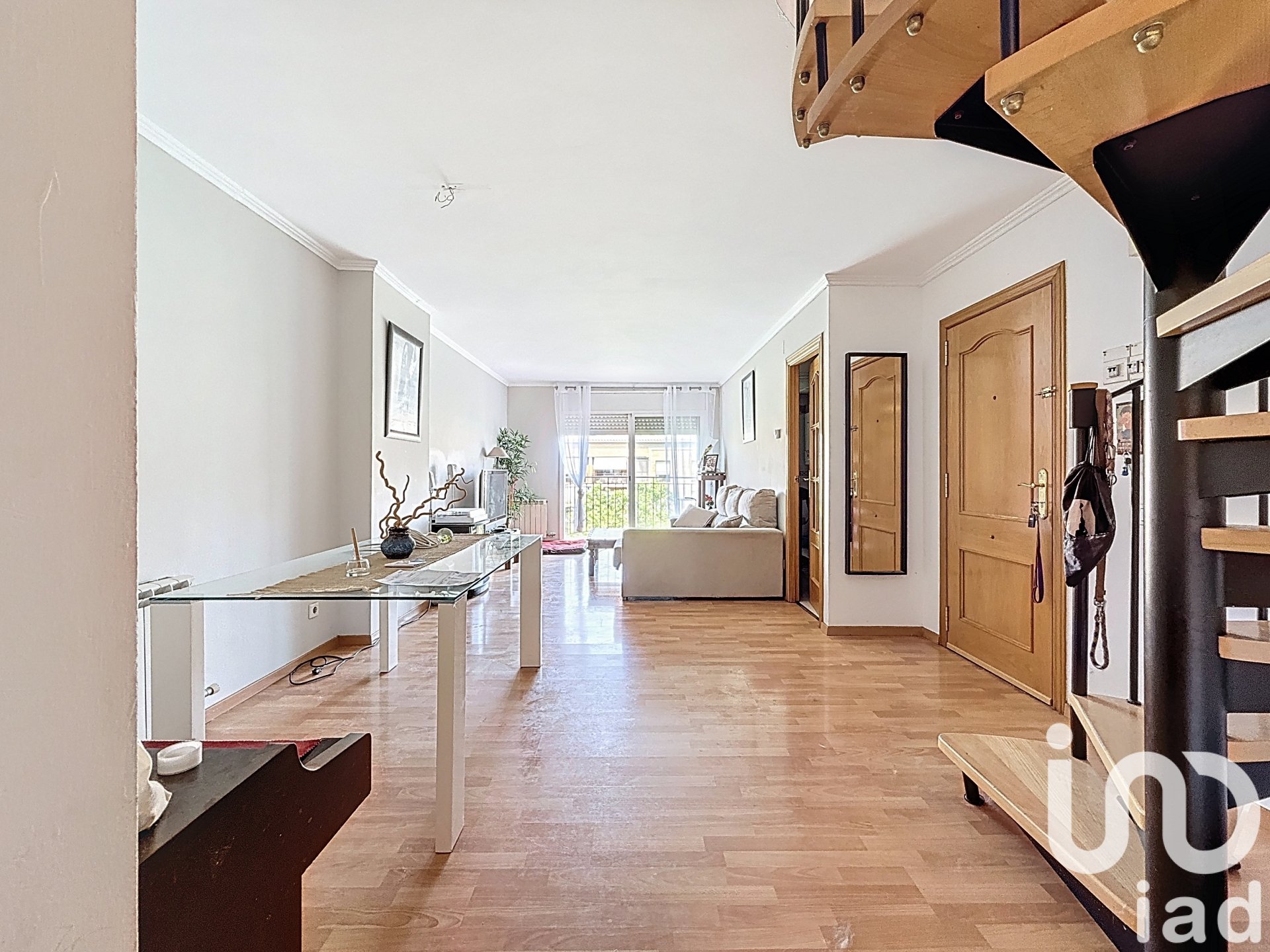 Tvåvåningslägenhet i Vilafranca Del Penedes, Barcelona, Spanien 2 sovrum, 93 kvm. Nr. 173346