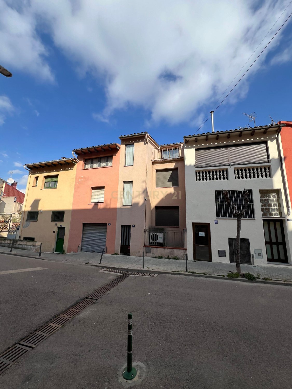 Māja Centelles, Barcelona, Spānijā 6 istabas, 406 m2 Nr. 167161