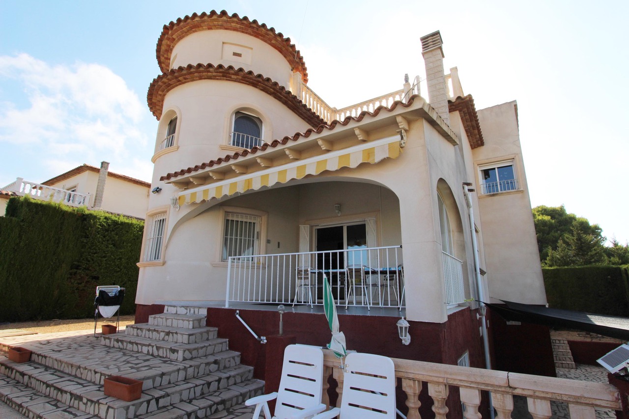 Willa w Calpe, Alicante, Hiszpania 5 sypialni, 300 mkw. nr 78544