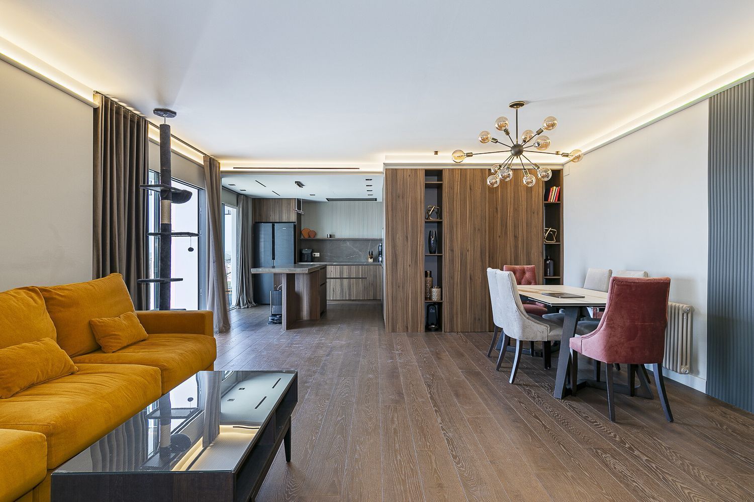 Hus i Sitges, Barcelona, Spanien 4 sovrum, 285 kvm. Nr. 161754
