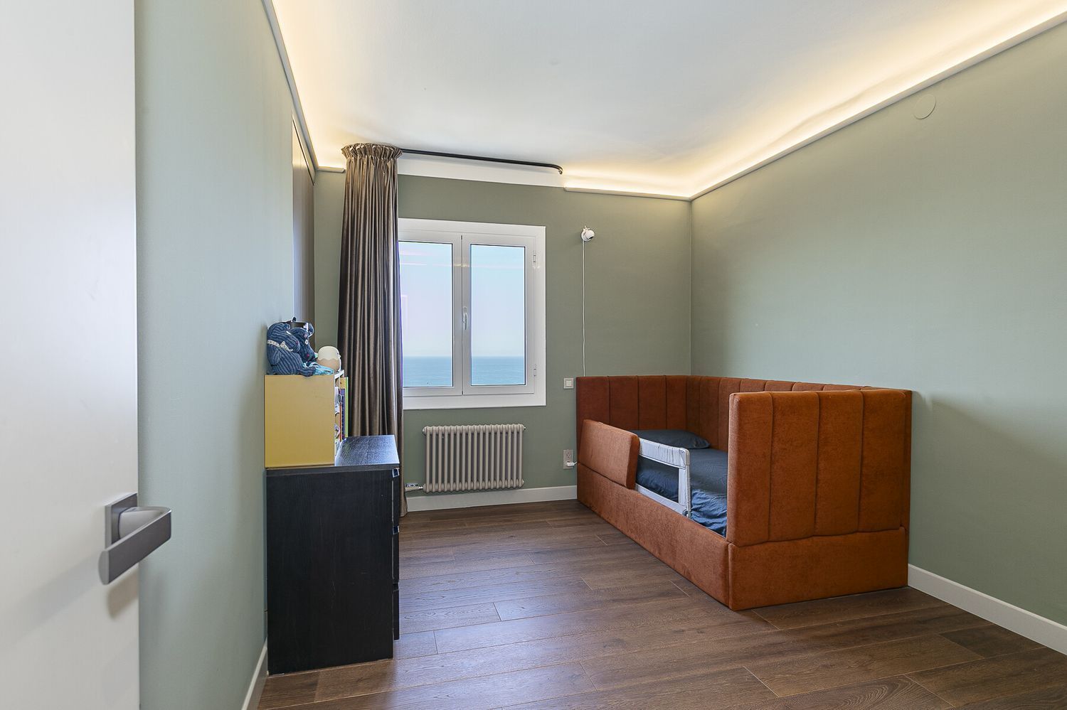 Hus i Sitges, Barcelona, Spanien 4 sovrum, 285 kvm. Nr. 161754