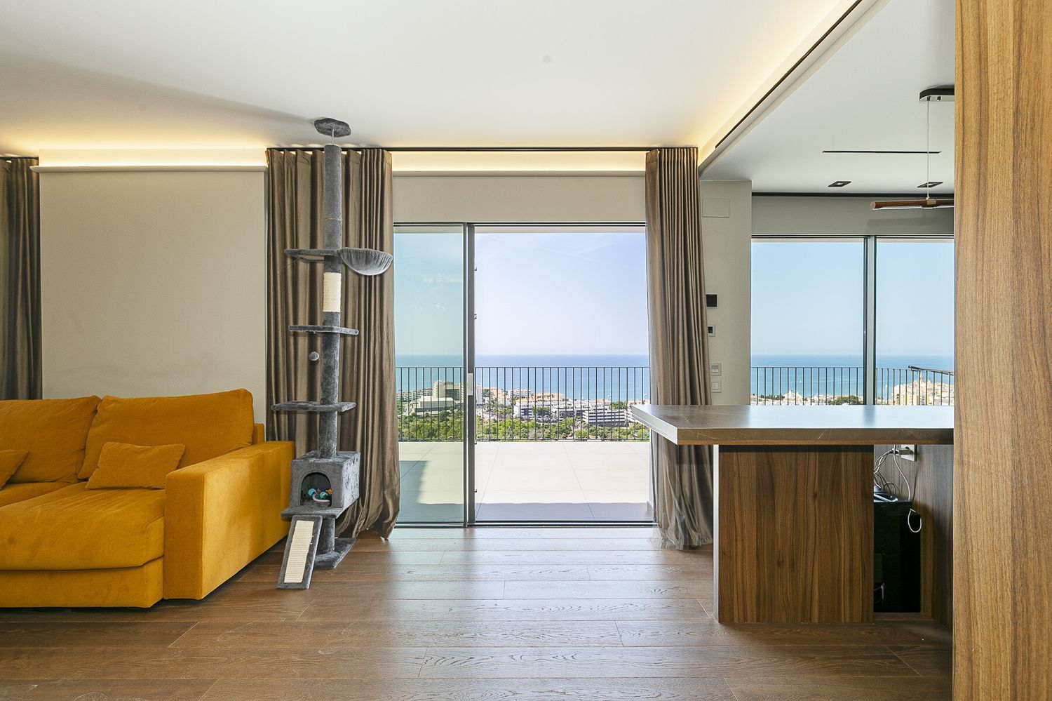 Hus i Sitges, Barcelona, Spanien 4 sovrum, 285 kvm. Nr. 161754
